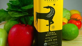 Une bouteille d'huile d'olive de la marque Terra Delyssa (photo d'illustration).