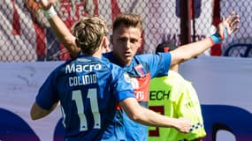 Mateo Retegui (à droite) avec Tigre, contre le Racing Club, le 2 novembre 2022