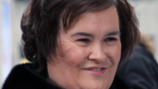 Susan Boyle retrouve ses parents à travers sa maison d'enfance