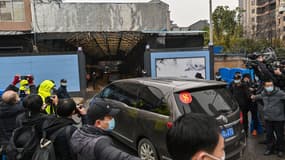 L'équipe de l'OMS visite le marché de Wuhan, le 31 janvier 2021