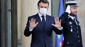 Emmanuel Macron à l'Elysée, le 17 février 2022
