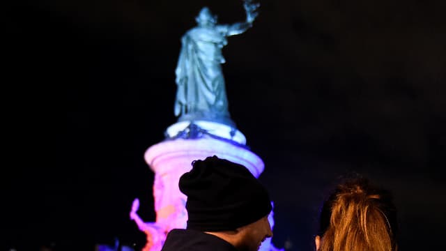 Manifestation de policiers sur la place de la République à Paris, le 19 octobre 2016.