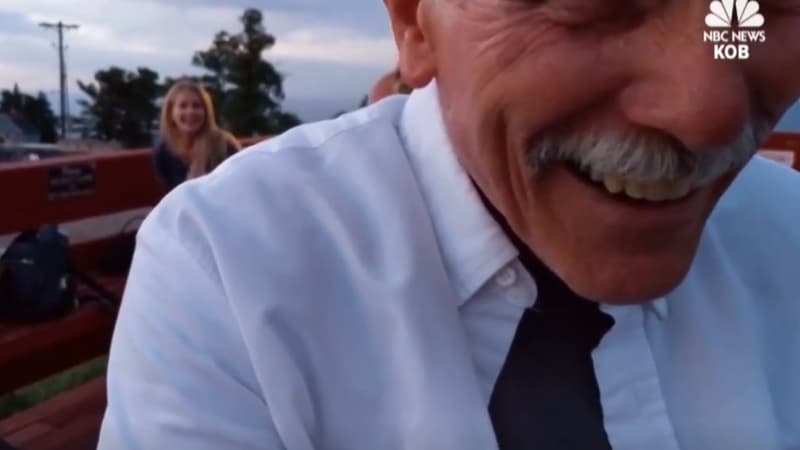 John Hart dans ses oeuvres. 