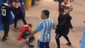 Des supporters de l'Argentine ont frappé des supporters croates