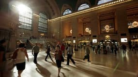 L'activité a repris progressivement lundi à New York, comme ici à la Grand Central Station, après le passage dans le week-end de la tempête Irene. Plus au nord, le Vermont connaît ses pires inondations depuis 1927. Irene a fait au moins 38 morts aux Etats