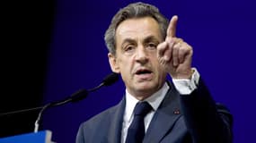 Nicolas Sarkozy parle au siège de l'UMP, le 7 février 2015.
