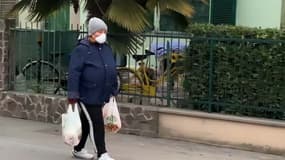 Une équipe de BFMTV a pu pénétrer le 25 février 2020 dans la commune de Maleo, en Italie, en quarantaine en raison des cas de coronavirus constatés dans la région.