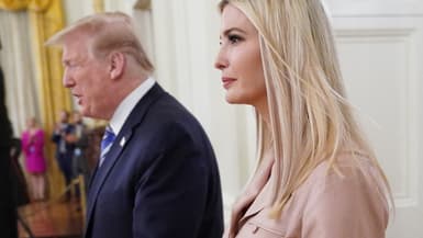 Ivanka Trump à côté de son père Donald Trump le 28 avril 2020 à Washington