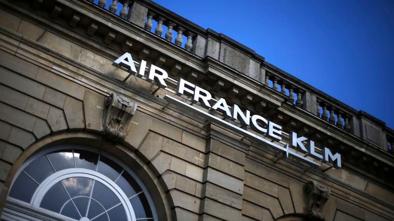 Air France tente de renouer le dialogue avec ses partenaires sociaux