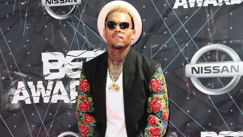 Le chanteur Chris Brown lors des BET Awards à Los Angeles.