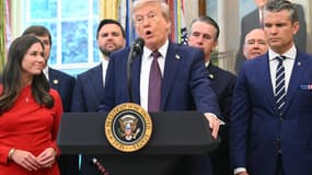 Le président américain Donald Trump s'exprime dans le bureau ovale de la Maison Blanche à Washington, DC, le 2 septembre 2025.