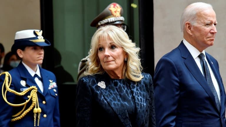Joe Biden (D) et la Première dame Jill Biden à Rome le 29 octobre 2021