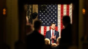J.D. Vance avant le discours de Donald Trump devant le Congrès américain, le 4 mars 2025, à Washington. 