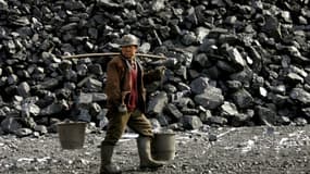 La Chine représente  à elle seule 54% de la consommation mondiale de charbon. 