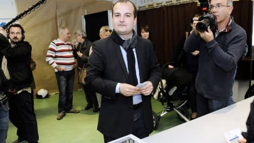 A 26 ans, David Rachline (FN) est en passe de remporter la ville de Fréjus.