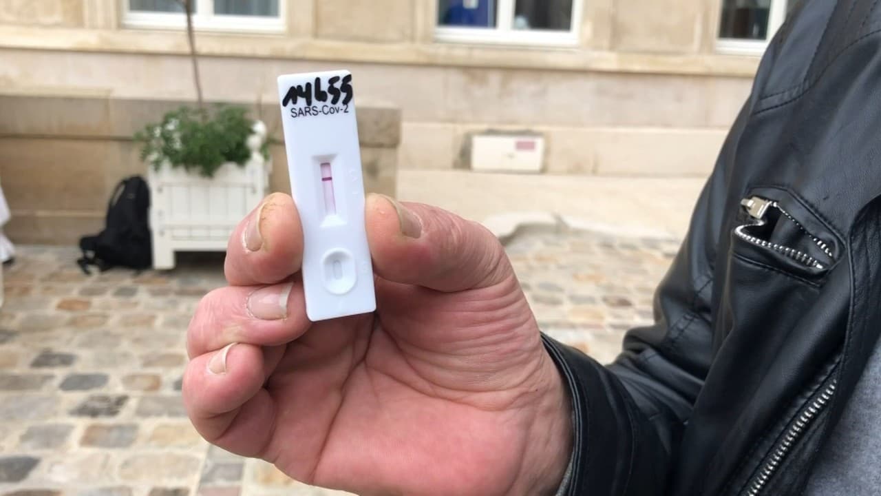 Covid 19 Des Tests Antigeniques A La Mairie Du 7e Arrondissement De Paris