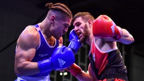Raphael Monny contre Mathieu Bauderlique lors du tournoi de pré-sélection olympique, le 4 février 2023