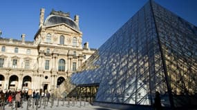 Le musée du Louvre est fermé ce lundi.