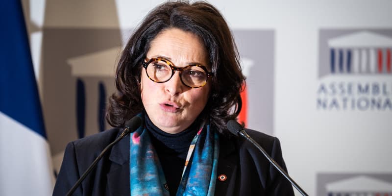 La députée MoDem Marina Ferrari en point presse le 7 février 2023