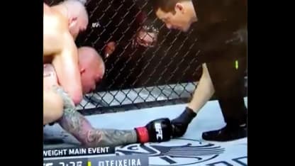 UFC : Anthony Smith donne sa dent à l'arbitre