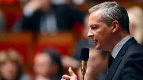 Bruno Le Maire voit en François Hollande un "homme qui subit".