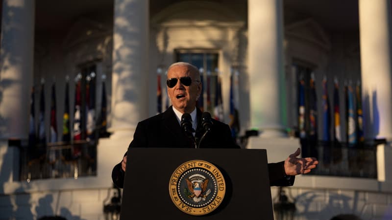 Joe Biden, devant la Maison Blanche, le 13 décembre 2022