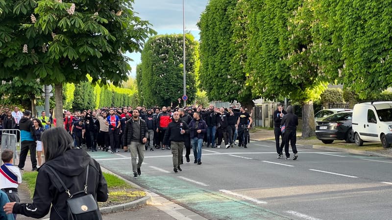 Troyes-PSG: bloqués par le PSG, empêchés d'entrer au stade... récit de la soirée du Collectif Ultras Paris