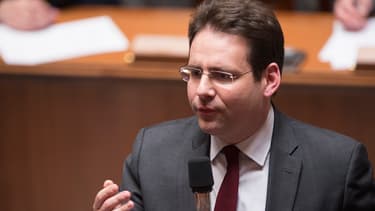 Matthias Fekl est secrétaire d'État chargé du Commerce extérieur,
de la promotion du Tourisme et des Français de l'étranger. Il est aussi conseiller régional d'Aquitaine.