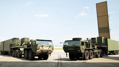 Le corps des Marines des États-Unis à Iwakuni présente le Typhon, un système de missiles lancé depuis le sol, dans le cadre de l'exercice Resolute Dragon, dans l'ouest du Japon, le 15 septembre 2025. 