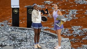 Coco Gauff et Aryna Sabalenka lors de la finale du Master 1000 de Madrid, le 3 mai 2025.