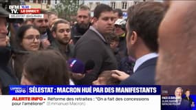 "Vous avez un gouvernement corrompu": Emmanuel Macron interpellé par un manifestant à Sélestat