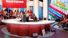 Laurent Bon est producteur de "Quotidien" et "Stupéfiant!" avec sa société de production Bangumi.