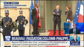 Seul, les bras croisés, Gérard Collomb attend l'arrivée d'Edouard Philippe pour la passation de pouvoir