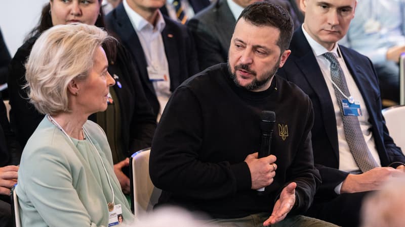 A Davos, la présidente de la Commission européenne Ursula von der Leyen a reçu Volodymir Zelensky, président ukrainien.