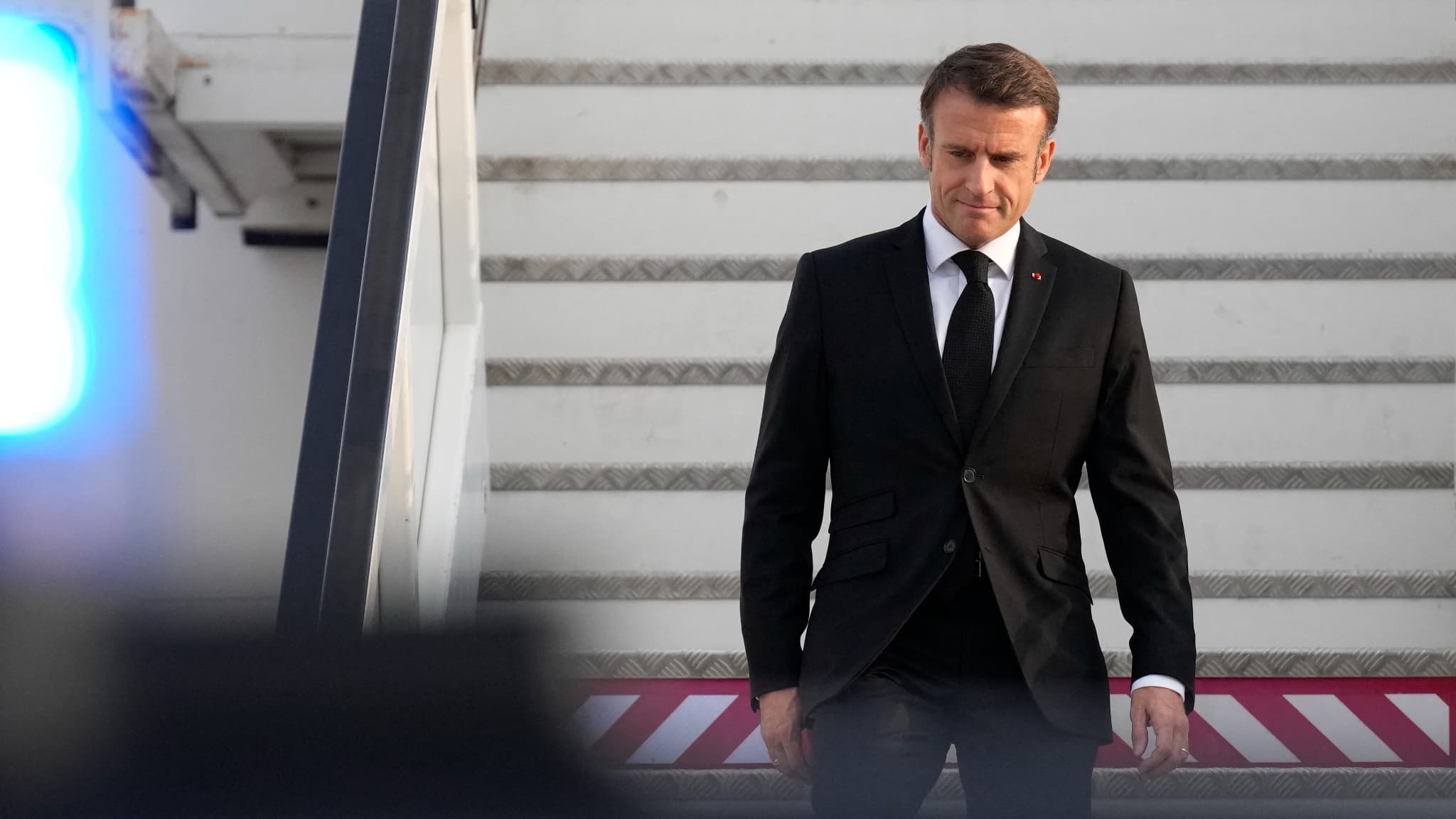Live – Israel-Hamas: Macron continues Middle East tour, threatens UN aid to Gaza