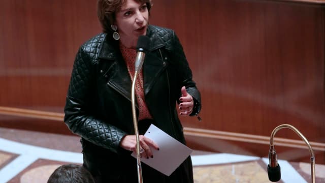 Marisol Touraine veut répondre au "défi démographique" du départ à la retraite de nombreux praticiens d'ici à 2020.