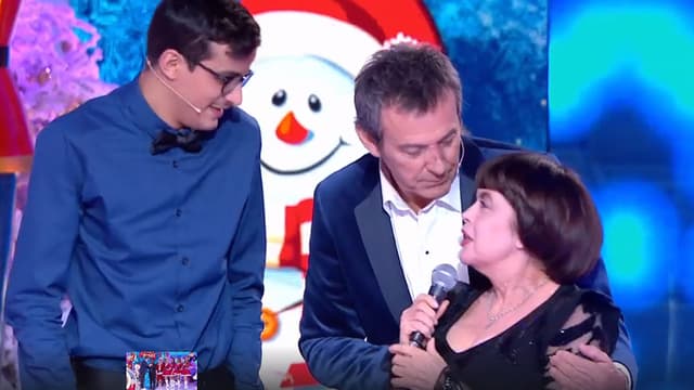 Paul, Jean-Luc Reichmann et Mireille Mathieu, sur le plateau des "12 coups de Noël" samedi 21 décembre.