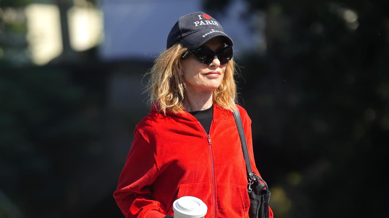 Isabelle Huppert en Balenciaga à la Mostra de Venise, le 29 août 2024