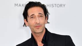 Adrien Brody au gala de l'Amfar, en marge du festival de Cannes, le 25 mai 2017.