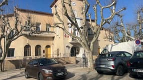 La mairie de La Bouilladisse (Bouches-du-Rhône).