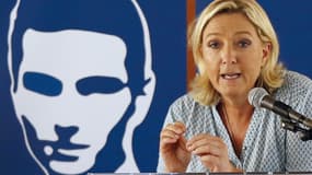 Marine Le Pen à Fréjus, dans le Var, pour l'université d'été du Front national de la jeunesse.