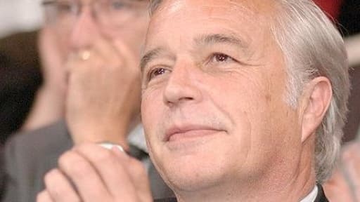 François Rebsamen, président des sénateurs PS, se prononce pour la disparition de la notion de première dame