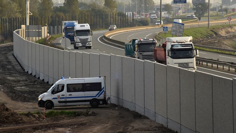 Le mur de Calais, pris en photo le 26 octobre 2016.