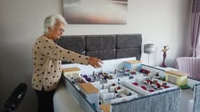 Coronavirus: à 91 ans, elle tricote un hôpital pour récolter des fonds pour le système de santé britannique 