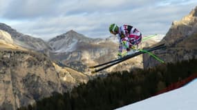 Le skieur Klaus Kroell durant un entraînement à la Coupe du Monde de ski alpin, le 17 décembre 2015 à Val Gardena en Italie