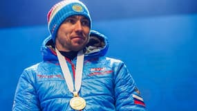 Le biathlète russe Alexander Loginov