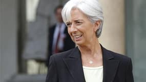 La ministre de l'Economie française Christine Lagarde, parfois présentée comme un possible successeur de François Fillon à Matignon, déclare, dans un entretien au Figaro, ne pas être intéressée par le poste. /Photo prise le 28 juillet 2010/REUTERS/Benoît