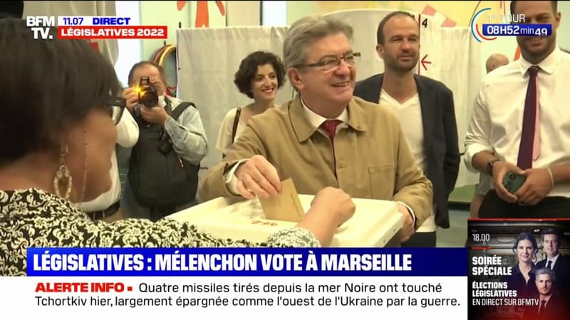 Législatives 2022: Jean-Mélenchon vote à Marseille
