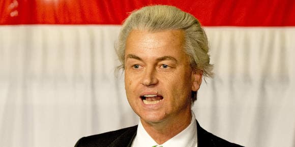 Geert Wilders avait été poursuivi par la justice en 2011 pour avoir comparé le Coran à Mein Kampf. Geert Wilders avait été poursuivi par la justice en 2011 pour avoir comparé le Coran à Mein Kampf.
