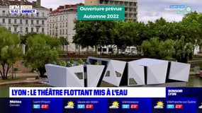 Lyon : le théâtre flottant mis à l'eau